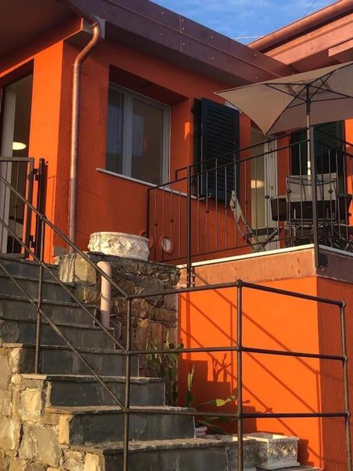 Orangehouse Cinque Terre. Private Parking Villa Riomaggiore Exterior photo