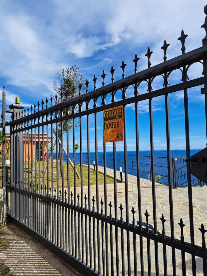 Orangehouse Cinque Terre. Private Parking Villa Riomaggiore Exterior photo